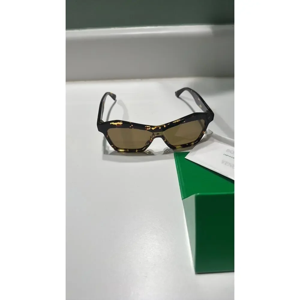 Bottega Veneta 99mm Cat Eye Sunglasses Havana Brown